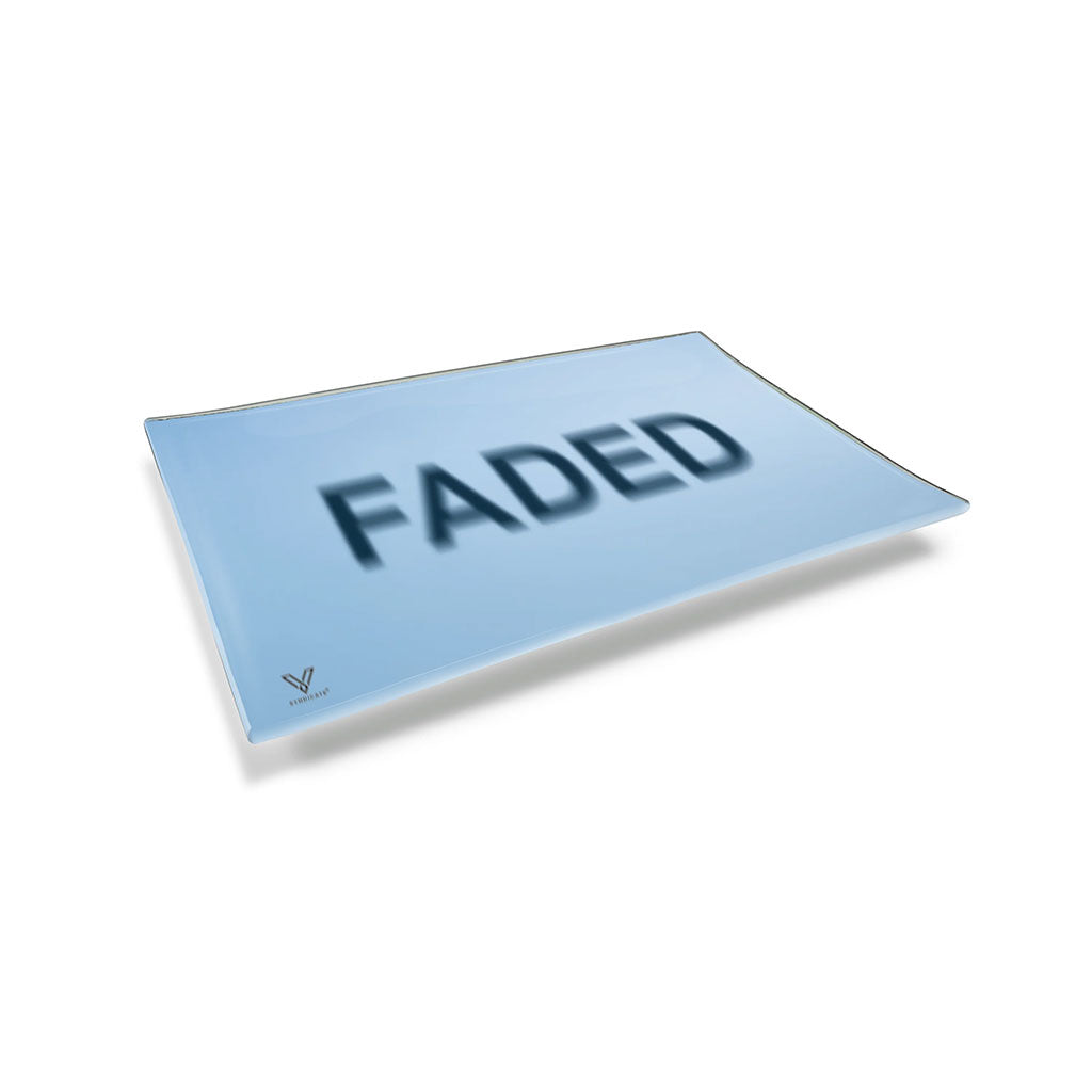 d83dcfe8-9460-43f5-971f-a2bb1f82303b.jpg FADED GLASS TRAY - Image 1